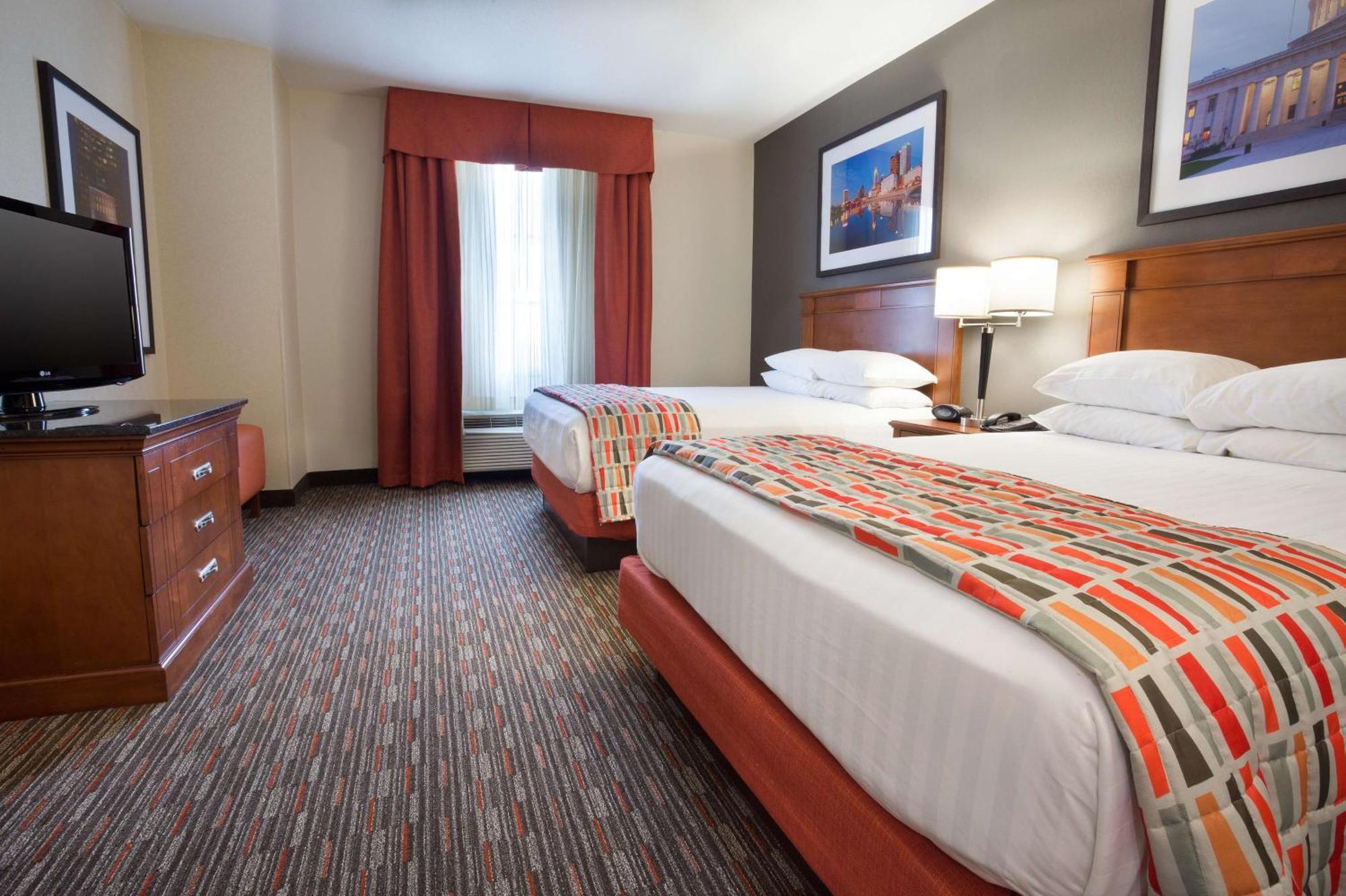 Drury Inn & Suites Columbus Grove City Buitenkant foto