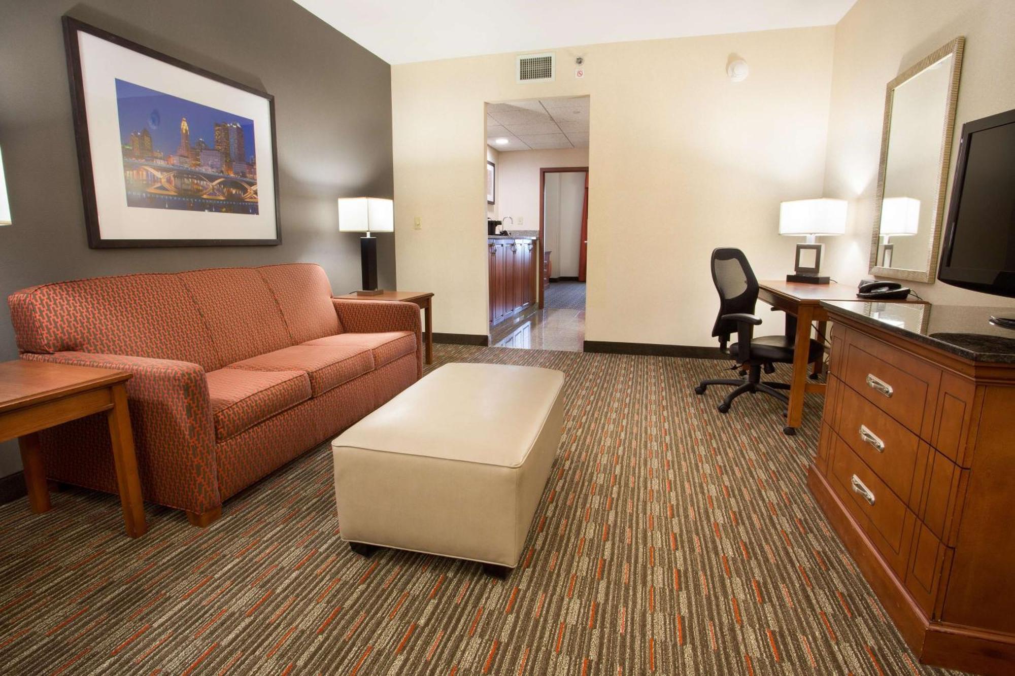 Drury Inn & Suites Columbus Grove City Buitenkant foto