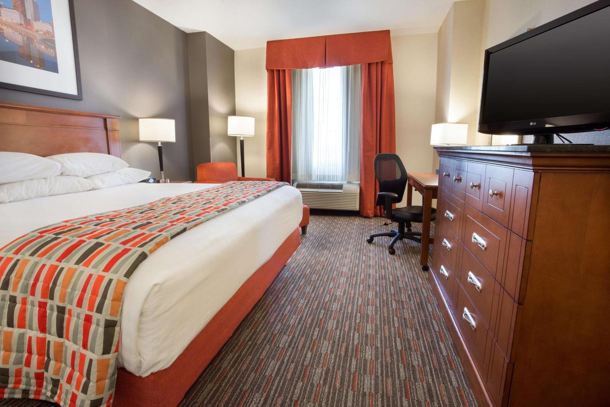 Drury Inn & Suites Columbus Grove City Buitenkant foto