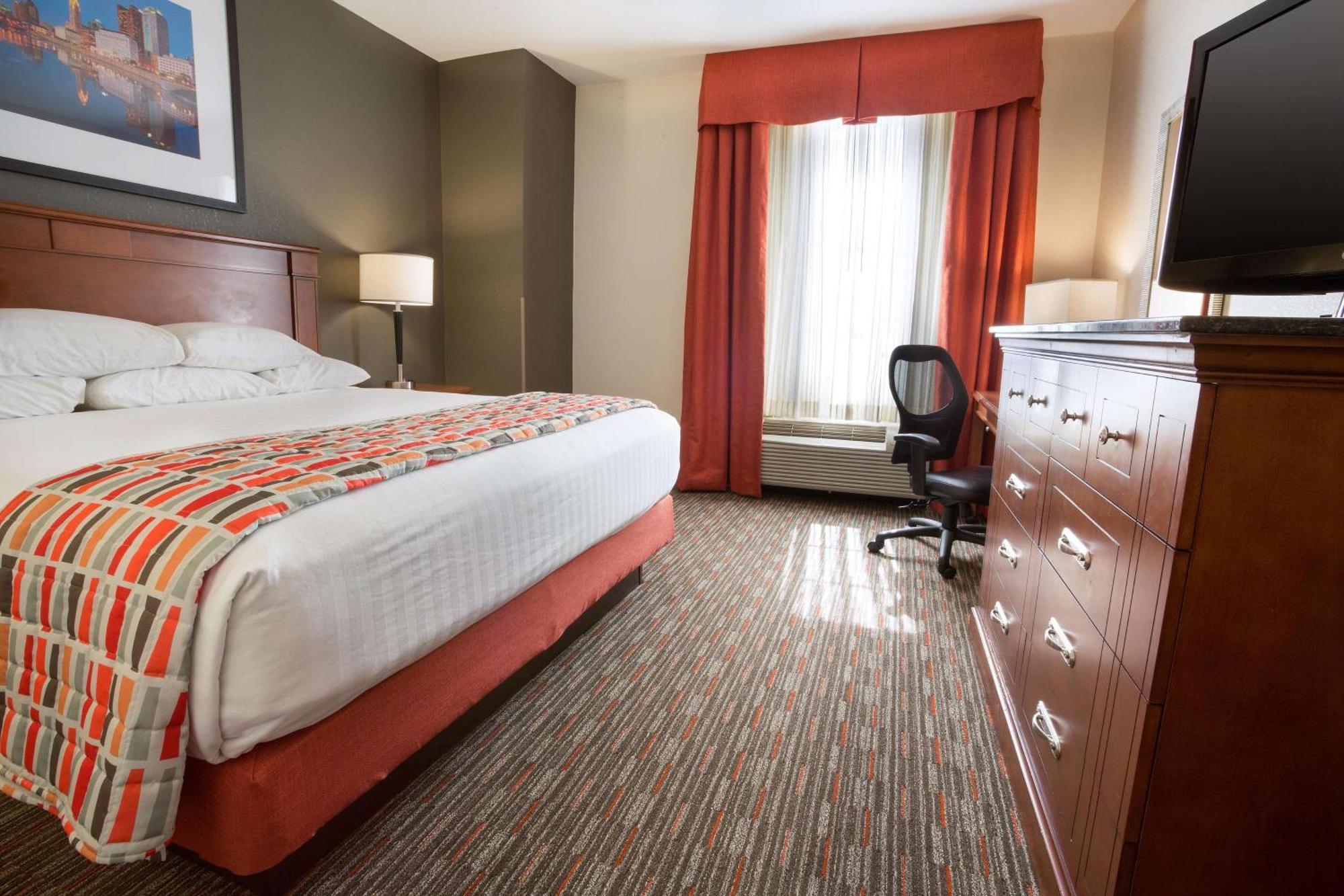 Drury Inn & Suites Columbus Grove City Buitenkant foto