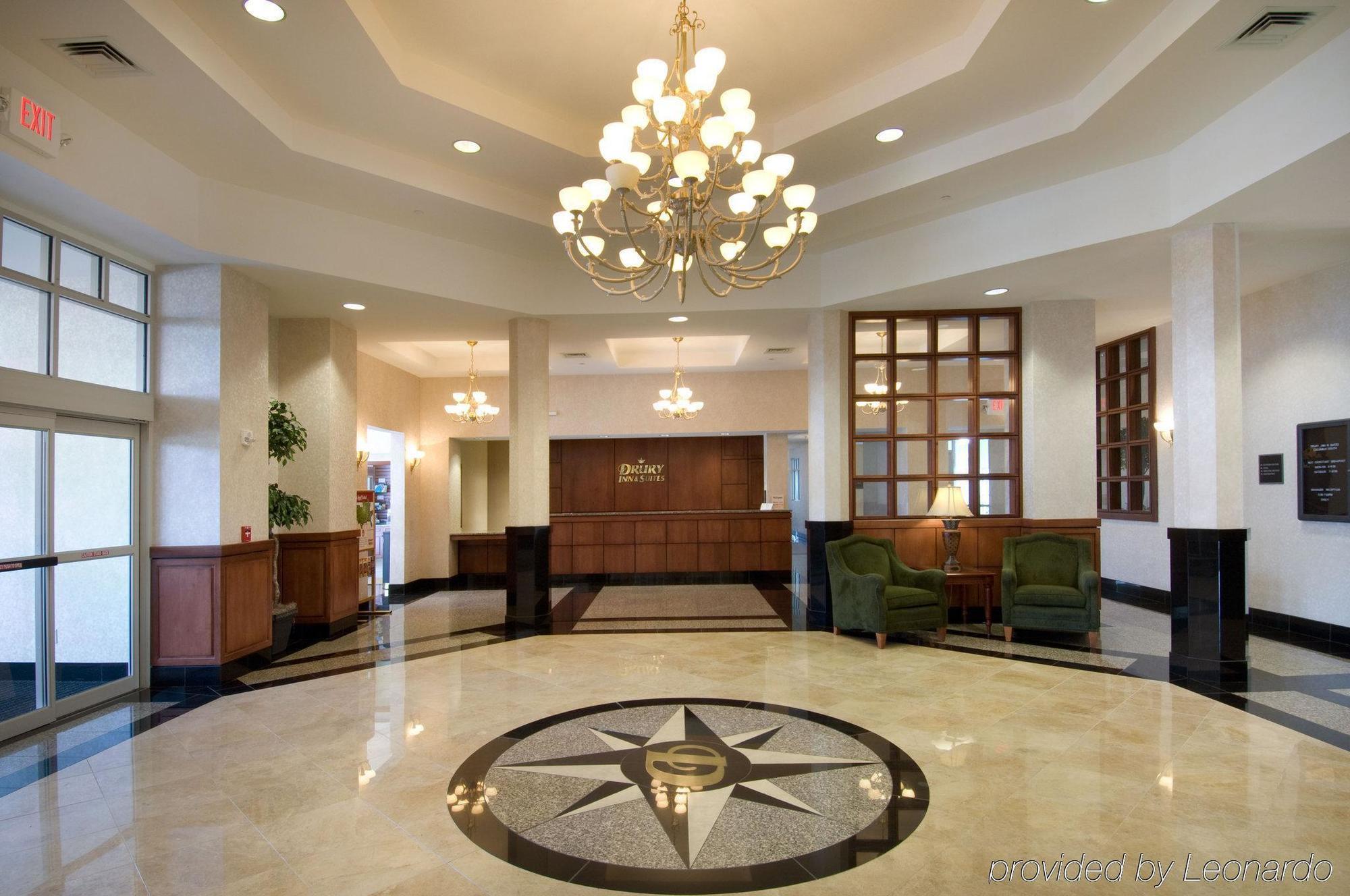 Drury Inn & Suites Columbus Grove City Buitenkant foto